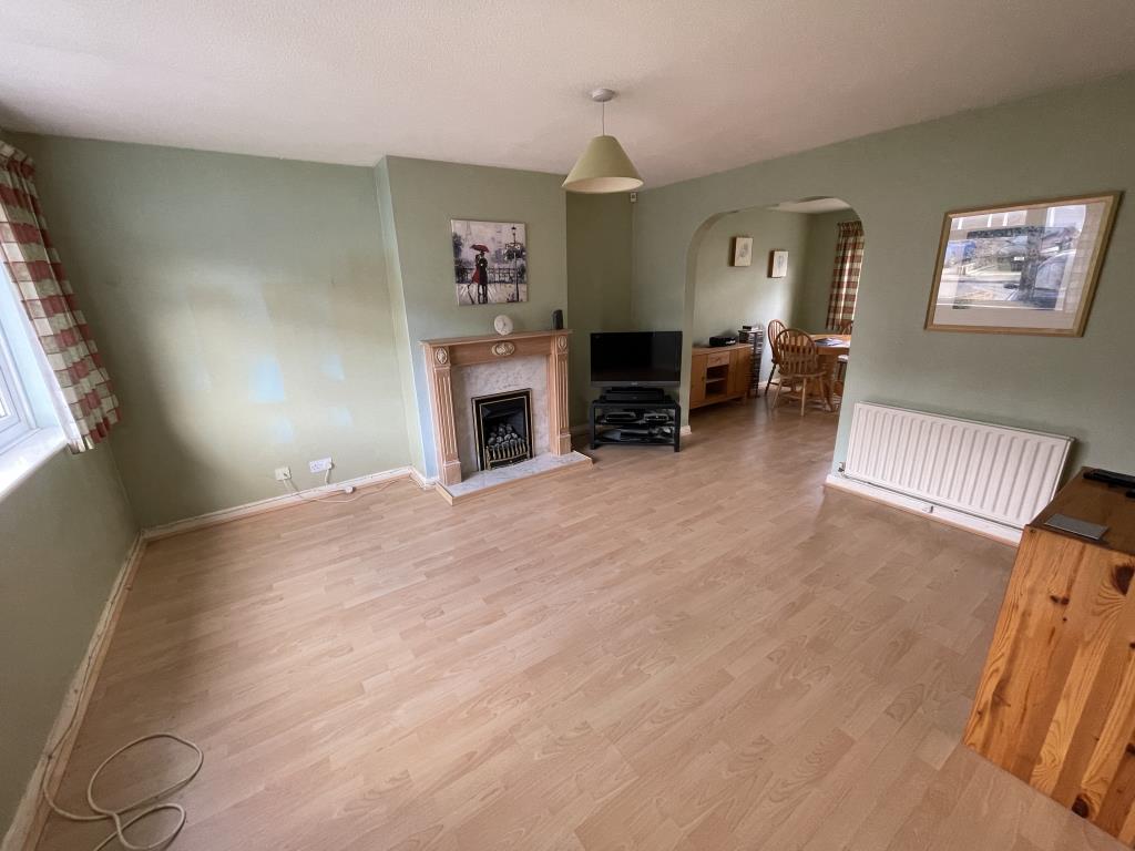 Lot: 78 - SEMI-DETACHED HOUSE IN POPULAR VILLAGE - Inside image of living area from entrance hallway
